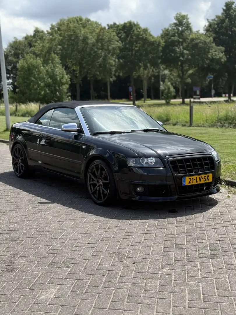 Audi A4 3.0 V6 Exclusive Zwart - 1