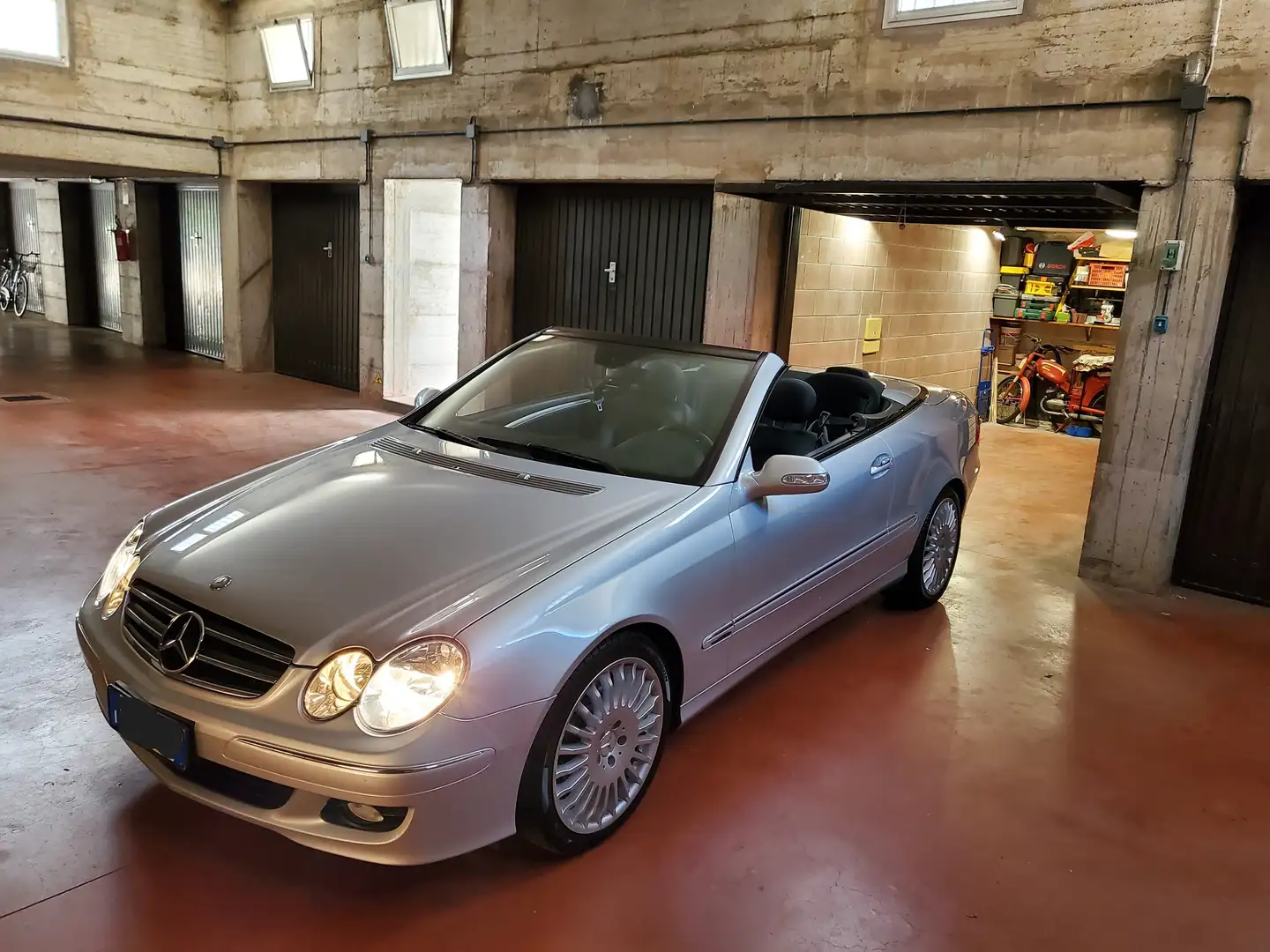 Mercedes-Benz CLK 200 CLK Cabriolet - A209 Cabrio k tps Avantgarde Argento - 2