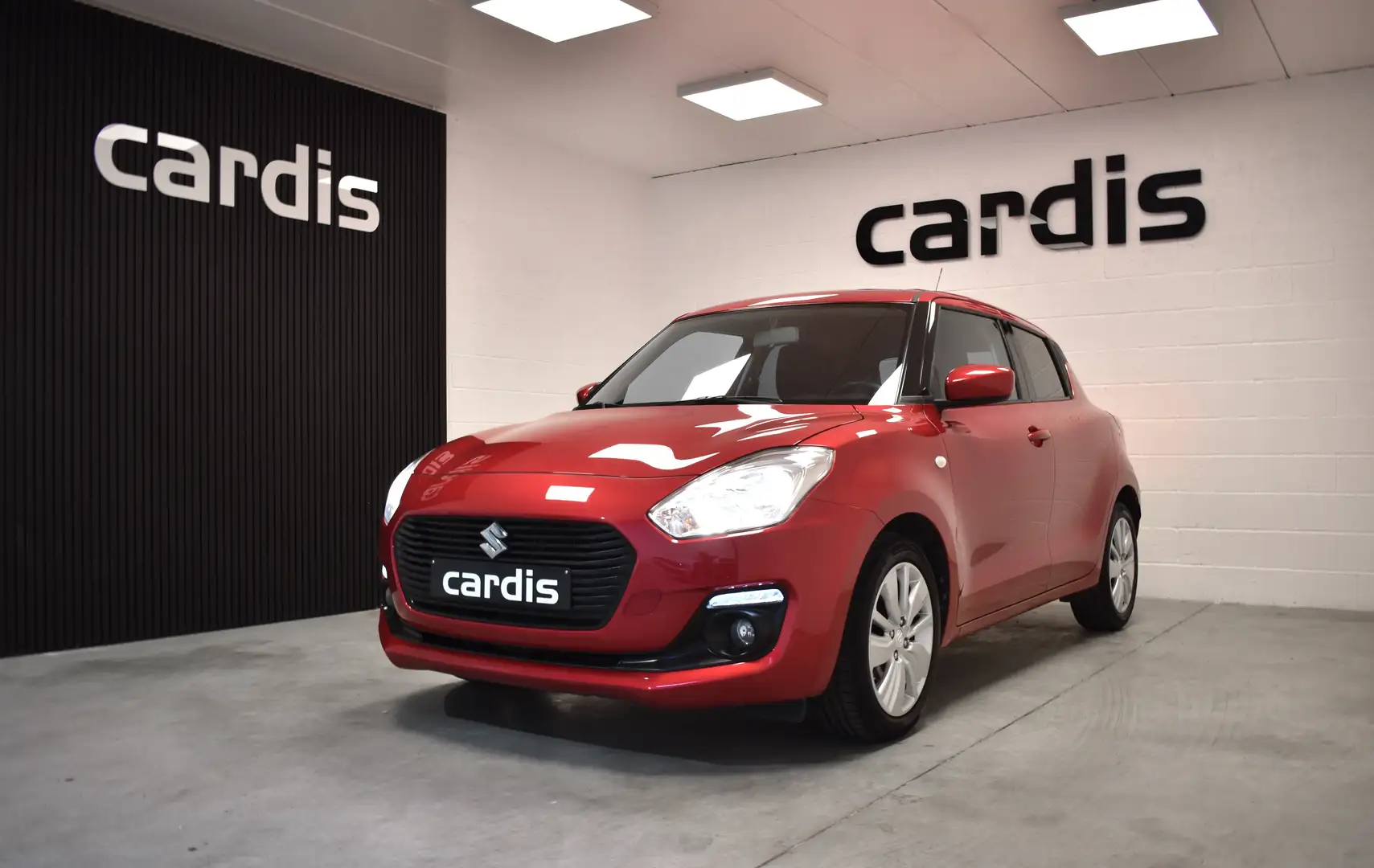 Suzuki Swift 1.2i GL+ (EU6d-TEMP) *NAVI*CAMERA*PDC* Rouge - 1