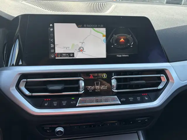 BMW 3 Series view 12