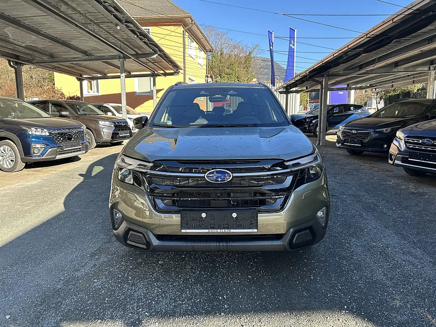 Subaru Forester 2,0i e-Boxer Premium AWD Aut. Groen - 2