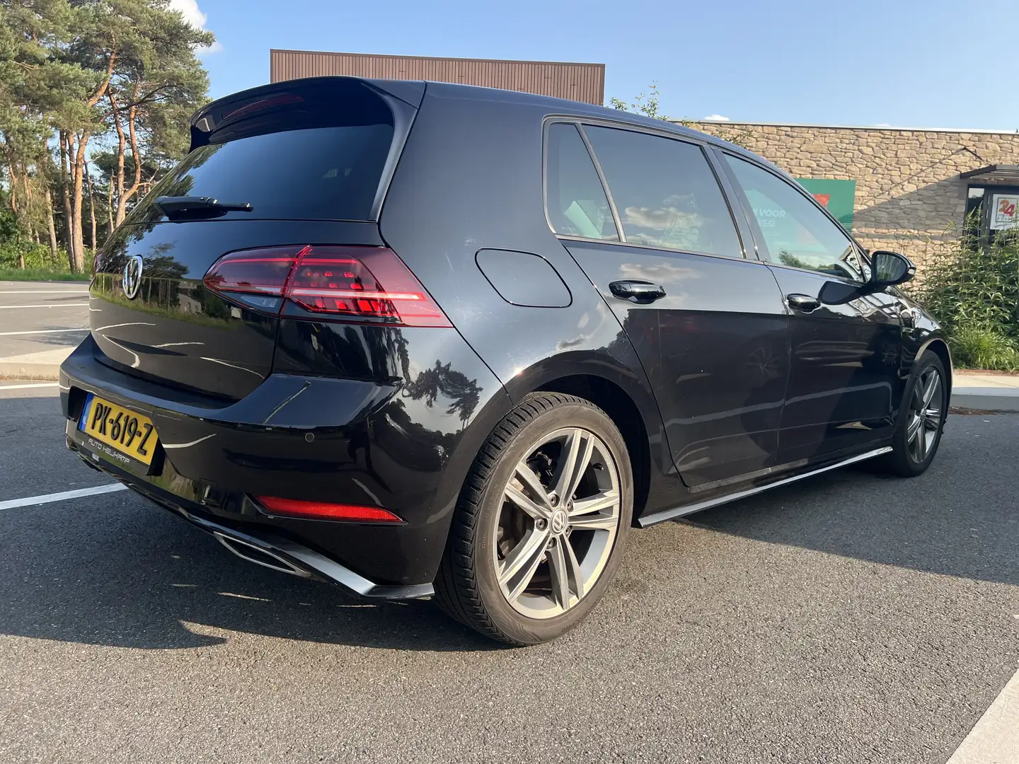 Volkswagen Golf Golf 7 1.6 TDI HL Bns R Zwart - 2