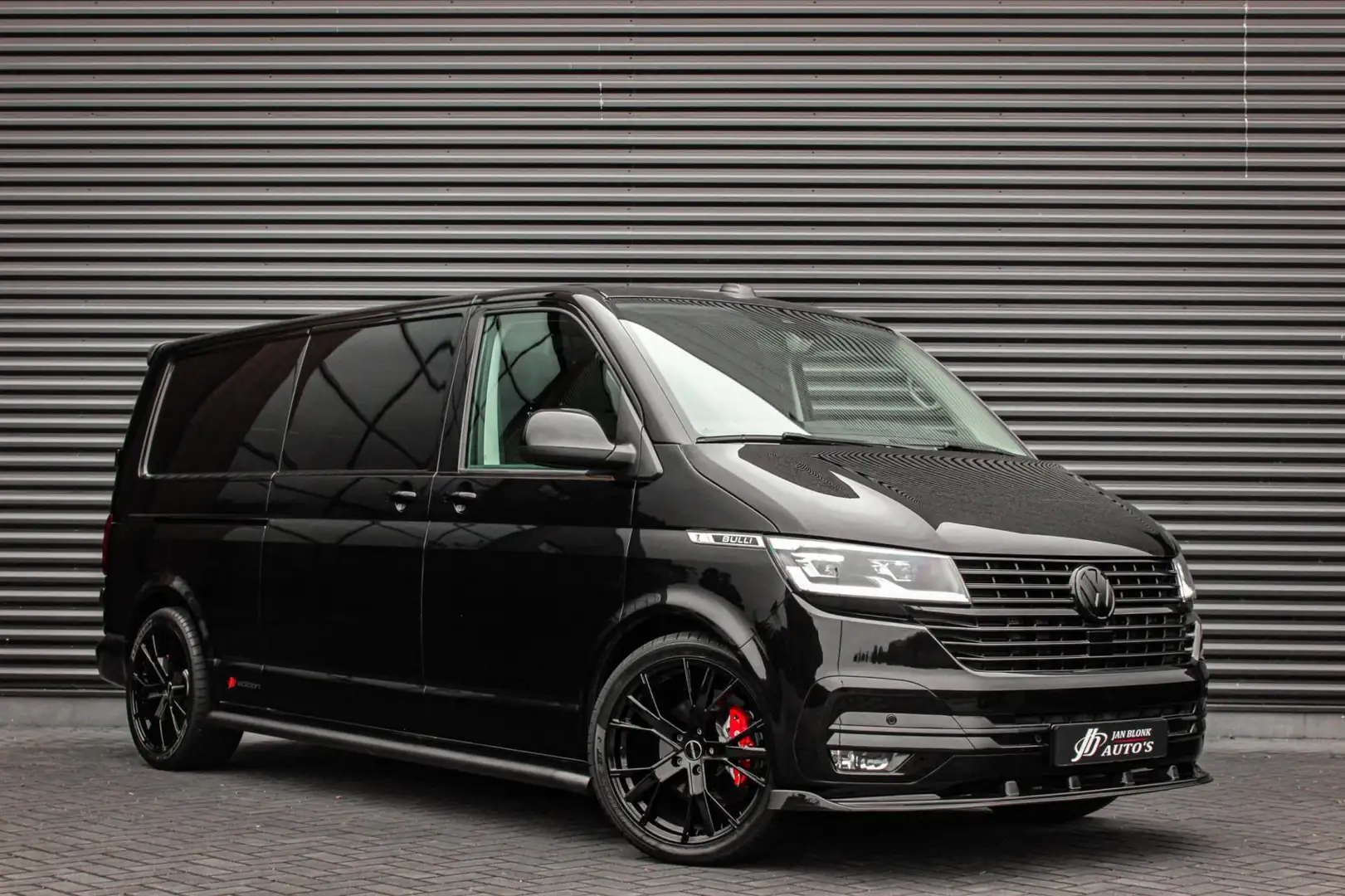 Volkswagen Transporter 2.0 TDI L2H1 150PK JB-EDITION DSG / PDC / VERLAGIN Noir - 2