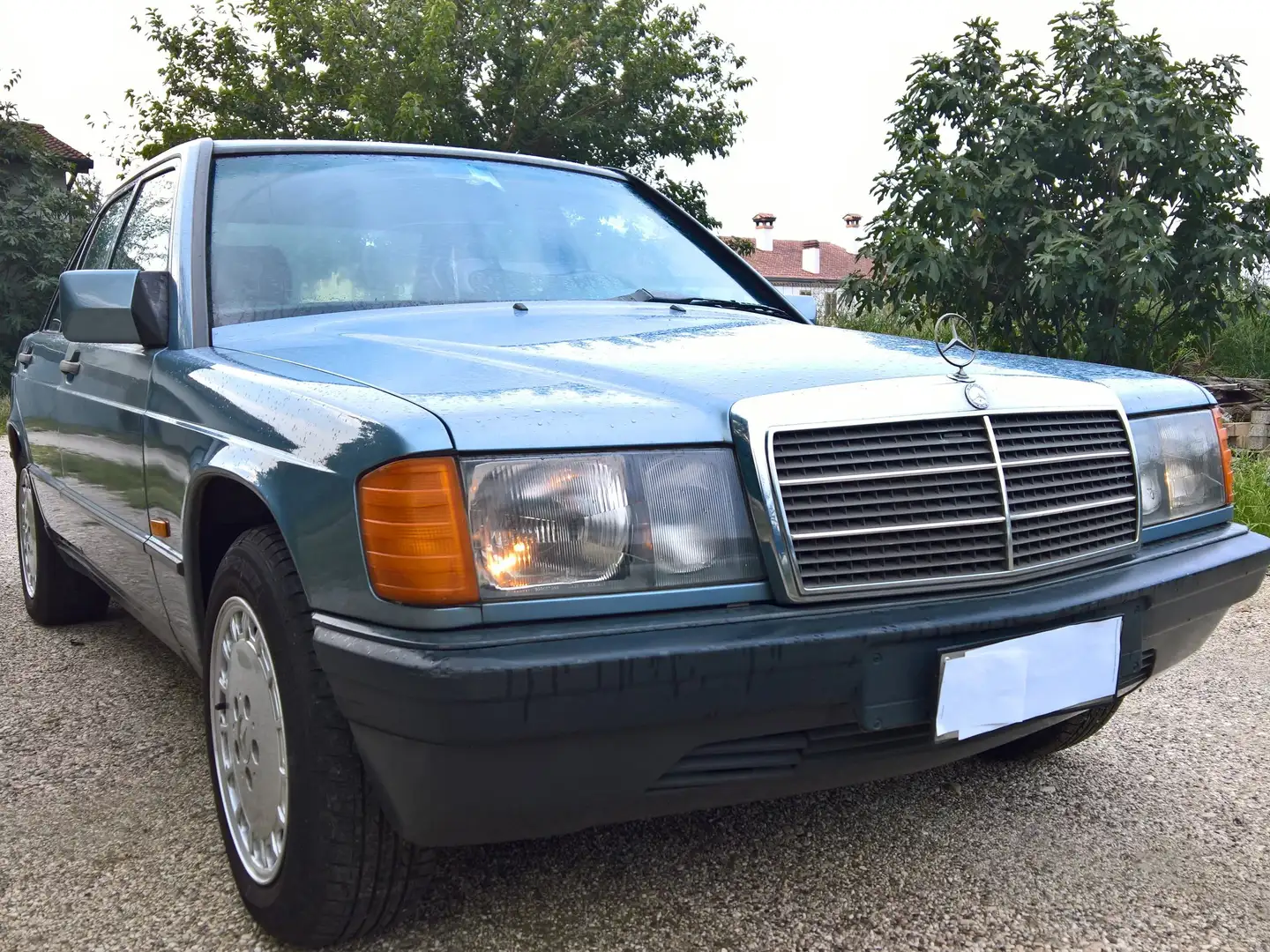 Mercedes-Benz 190 190 2.0 E 122cv Blu/Azzurro - 1