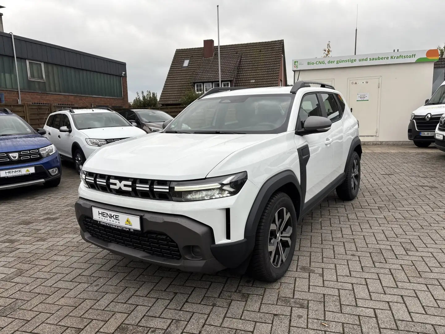 Dacia Duster III 1.2 TCe 130 Expression (EURO 6e) + GJR Weiß - 2