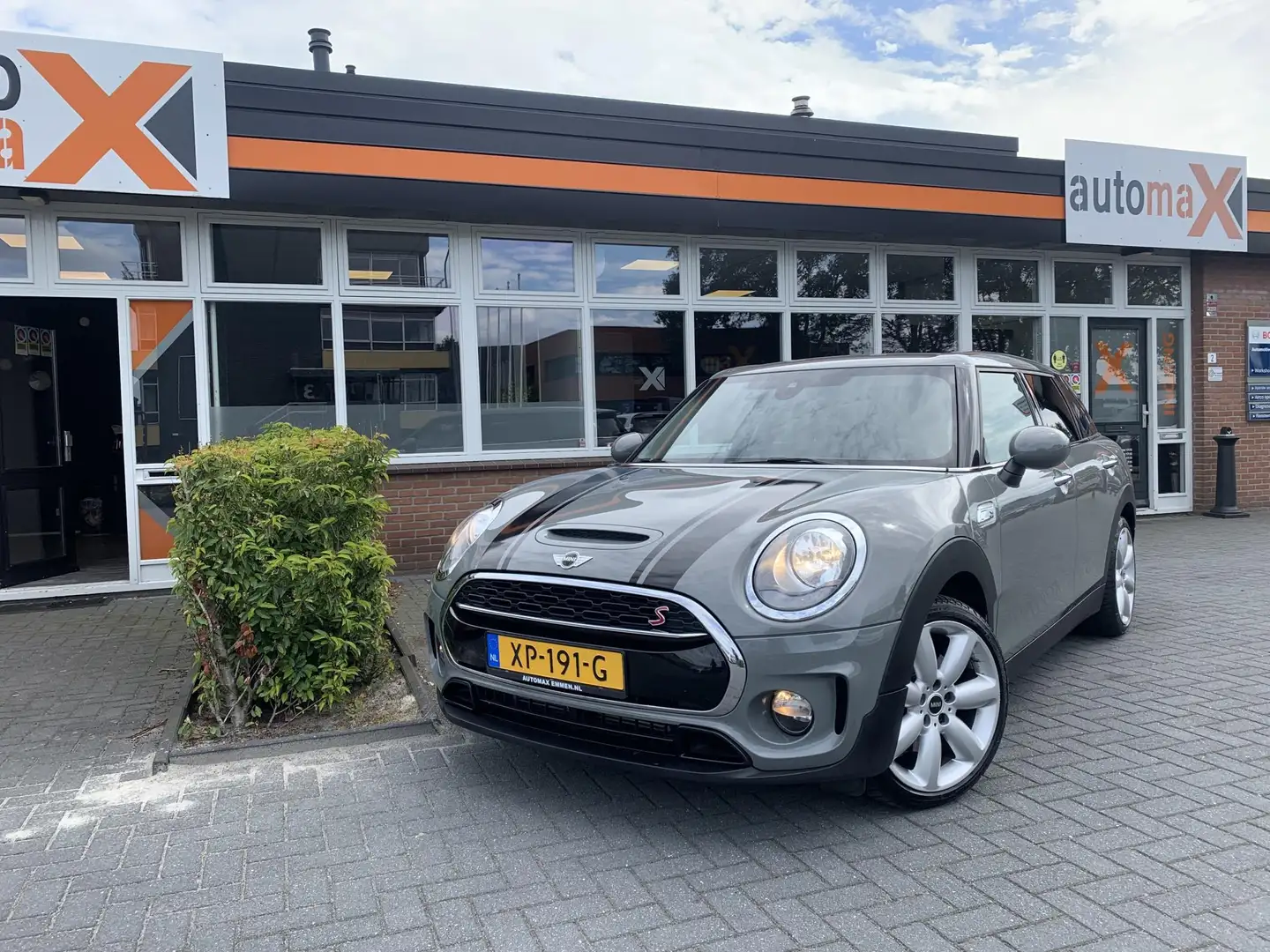 MINI Cooper S Clubman Mini 2.0 Chili Serious Business Grijs - 1