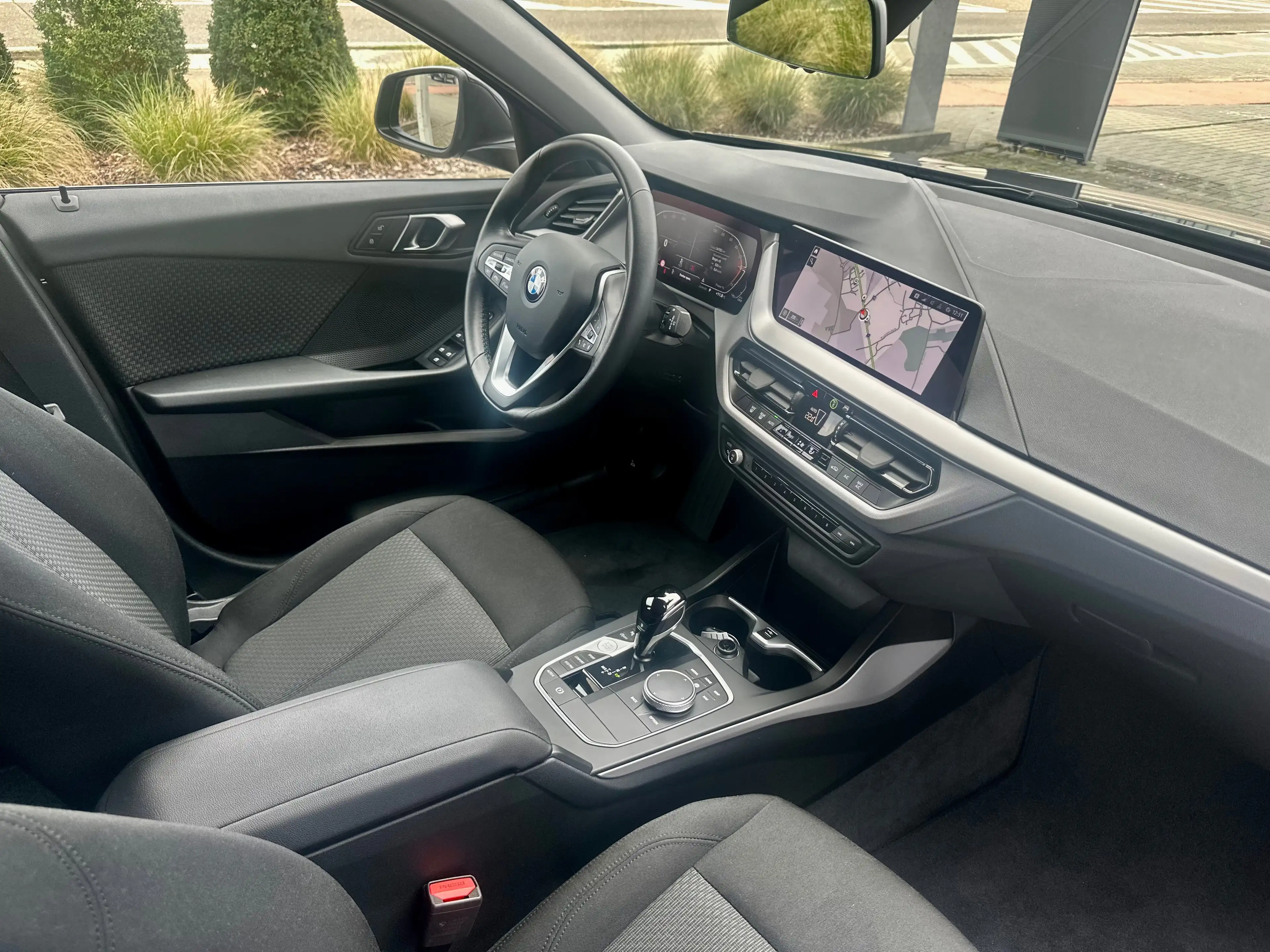 BMW 118 118iA OPF — photo 10