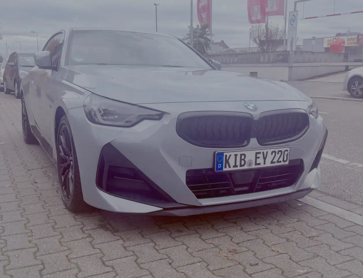 BMW 220