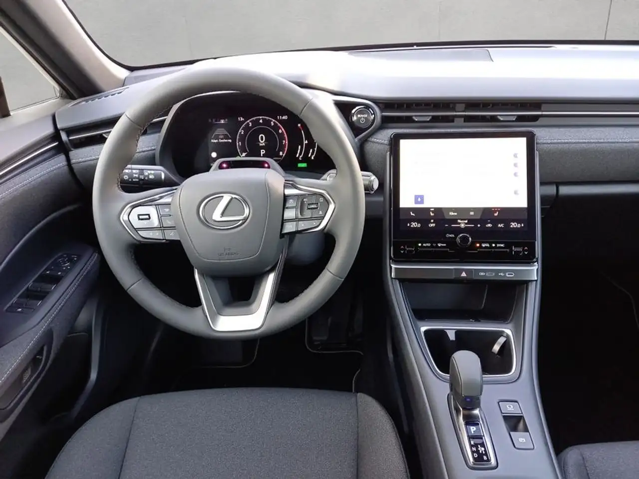 Lexus LBX FWD Komfort Paket Totwinkel-Assist Navi LED 13