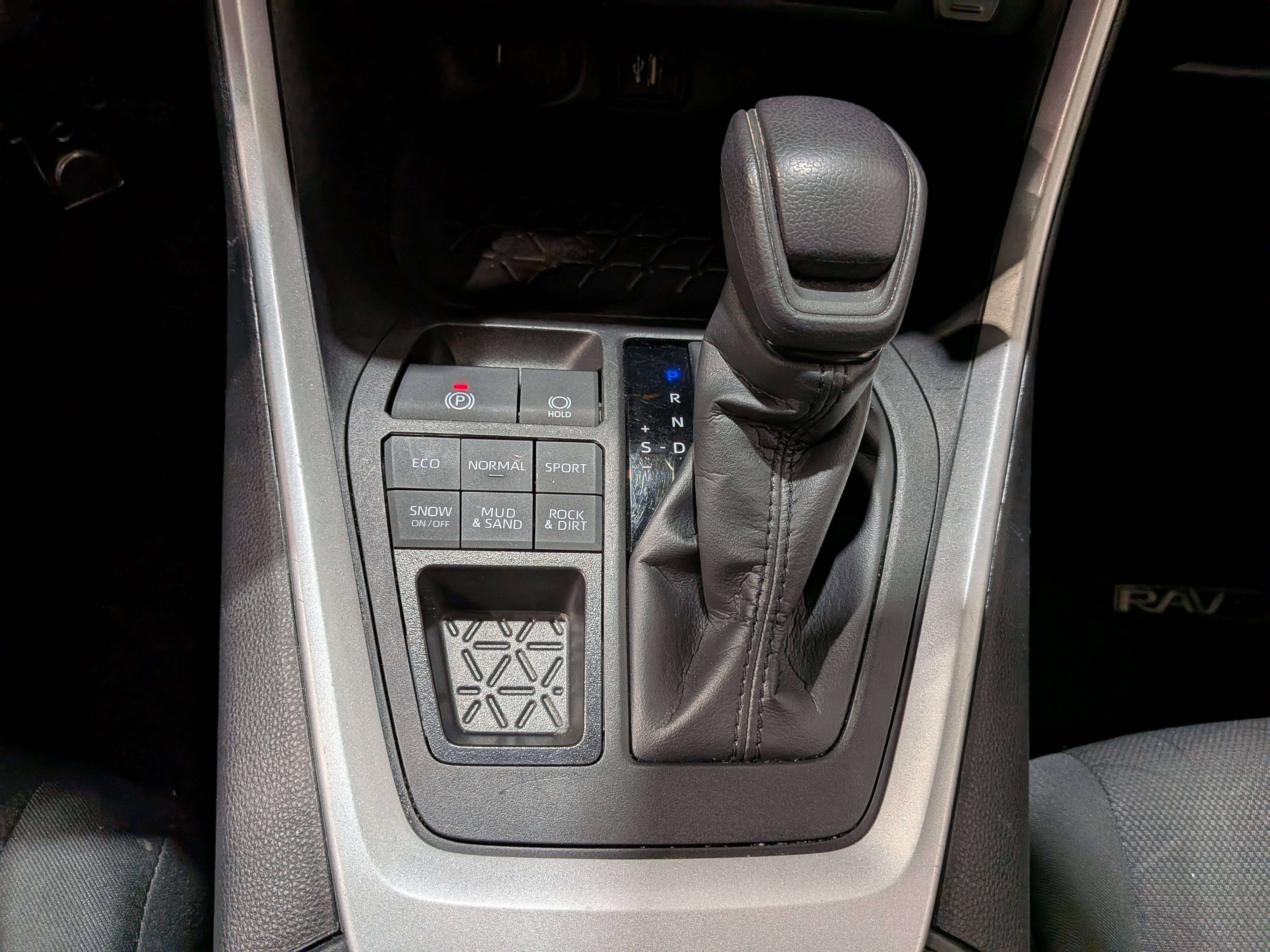 Toyota RAV4 2024