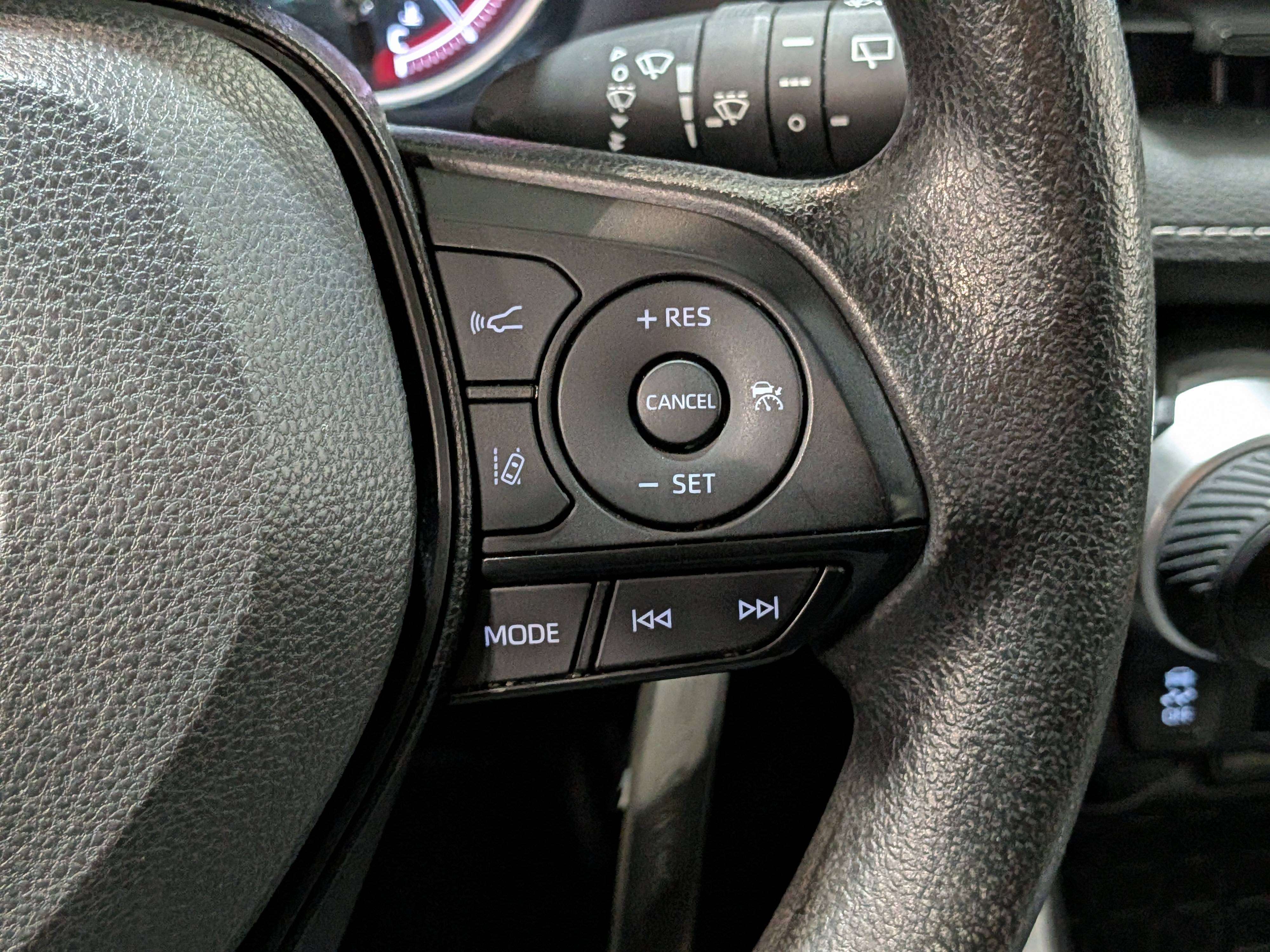 Toyota RAV4 2024