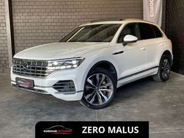 3.0 TSi V6 eHybrid 4MOTION Elegance  381 CV