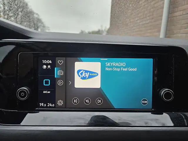 Volkswagen Golf view 9