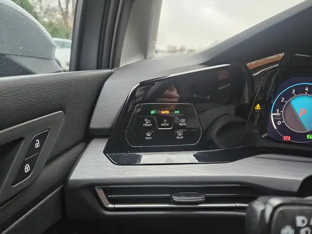 Volkswagen Golf view 16