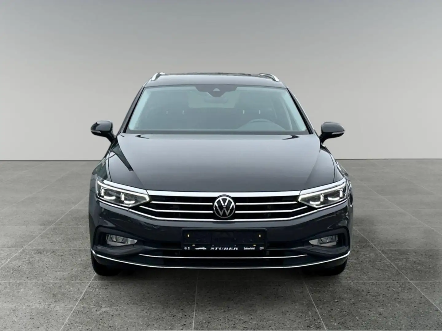 Volkswagen Passat Variant 2.0 TDI Elegance DSG |AHK|RFK|Navi Grau - 2