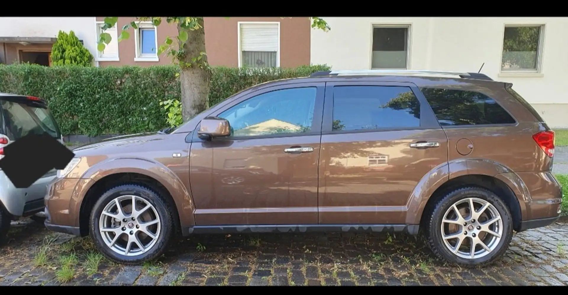Fiat Freemont Freemont 2.0 Multijet 16V DPF Automatik Allrad Lou Marrón - 2