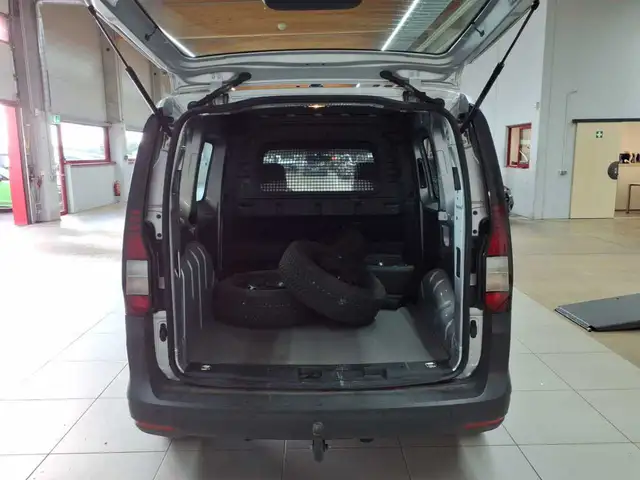 Volkswagen Caddy view 10