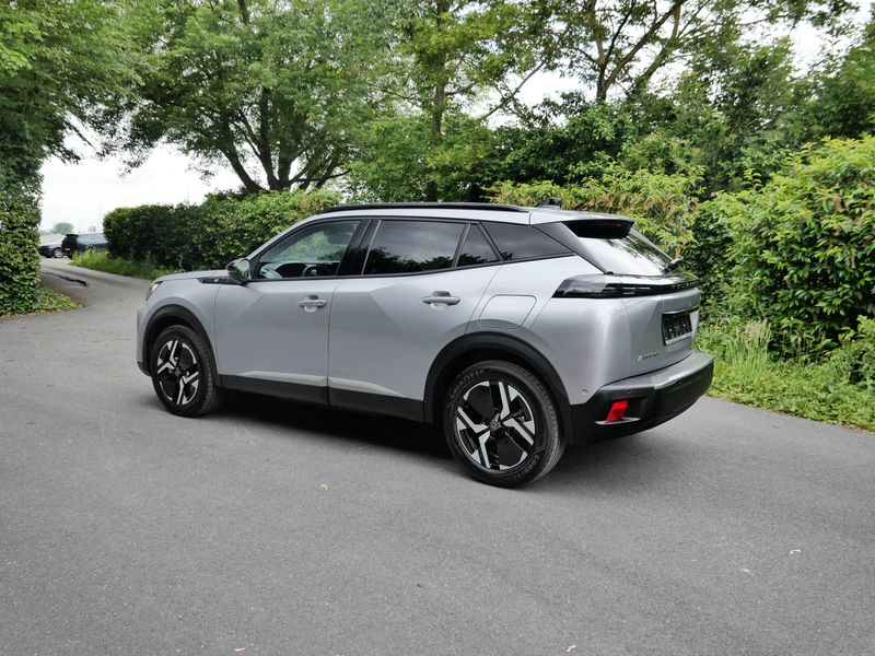 Peugeot e-2008 Allure 156pk, 400km/560km,GARANTIE TOT 48STE MAAND — photo 12