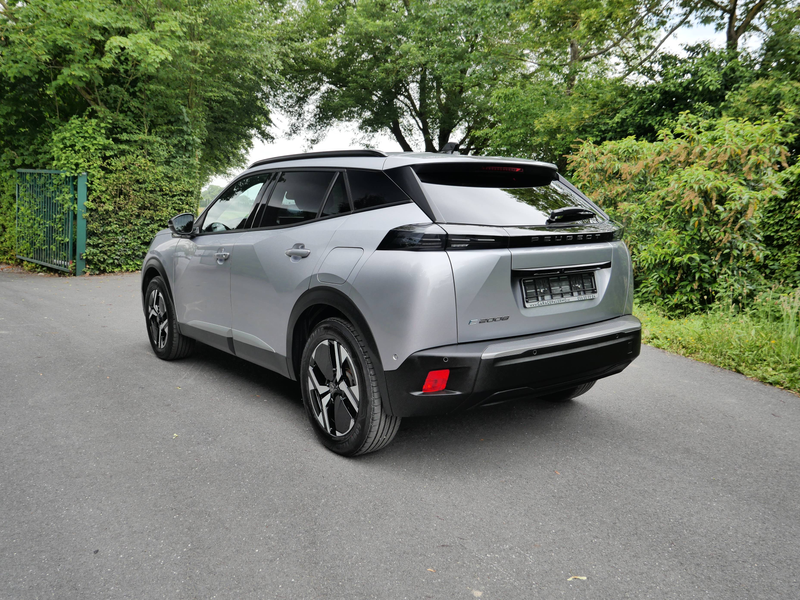 Peugeot e-2008 Allure 156pk, 400km/560km,GARANTIE TOT 48STE MAAND — photo 13