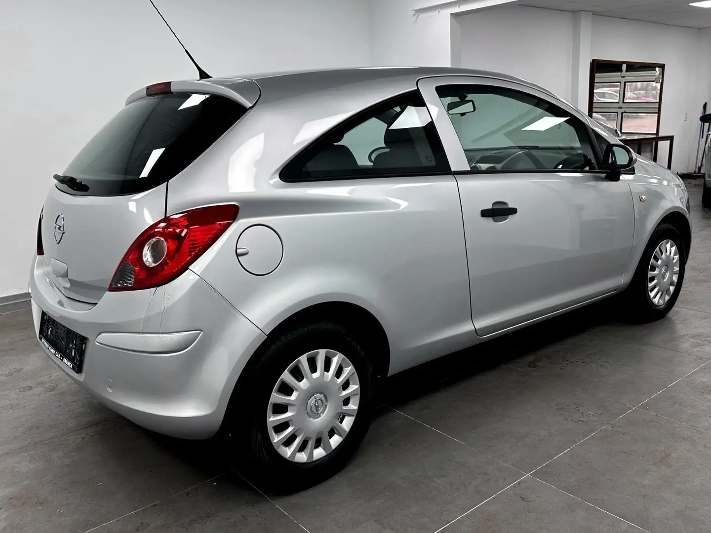 Opel Corsa D Selection "110 Jahre".Servo.CD.Zentral-V Silber - 2