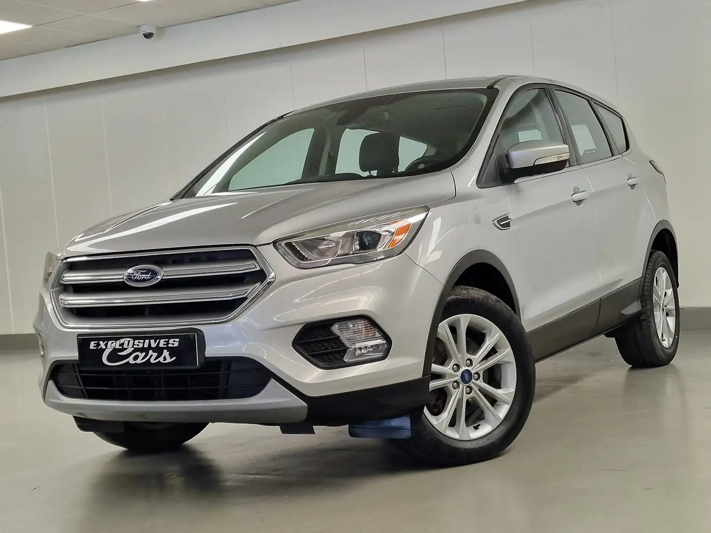 Ford Kuga 1.5 TDCI 120 CV TITANIUM CARPLAY CLIM REG JA Gris - 1