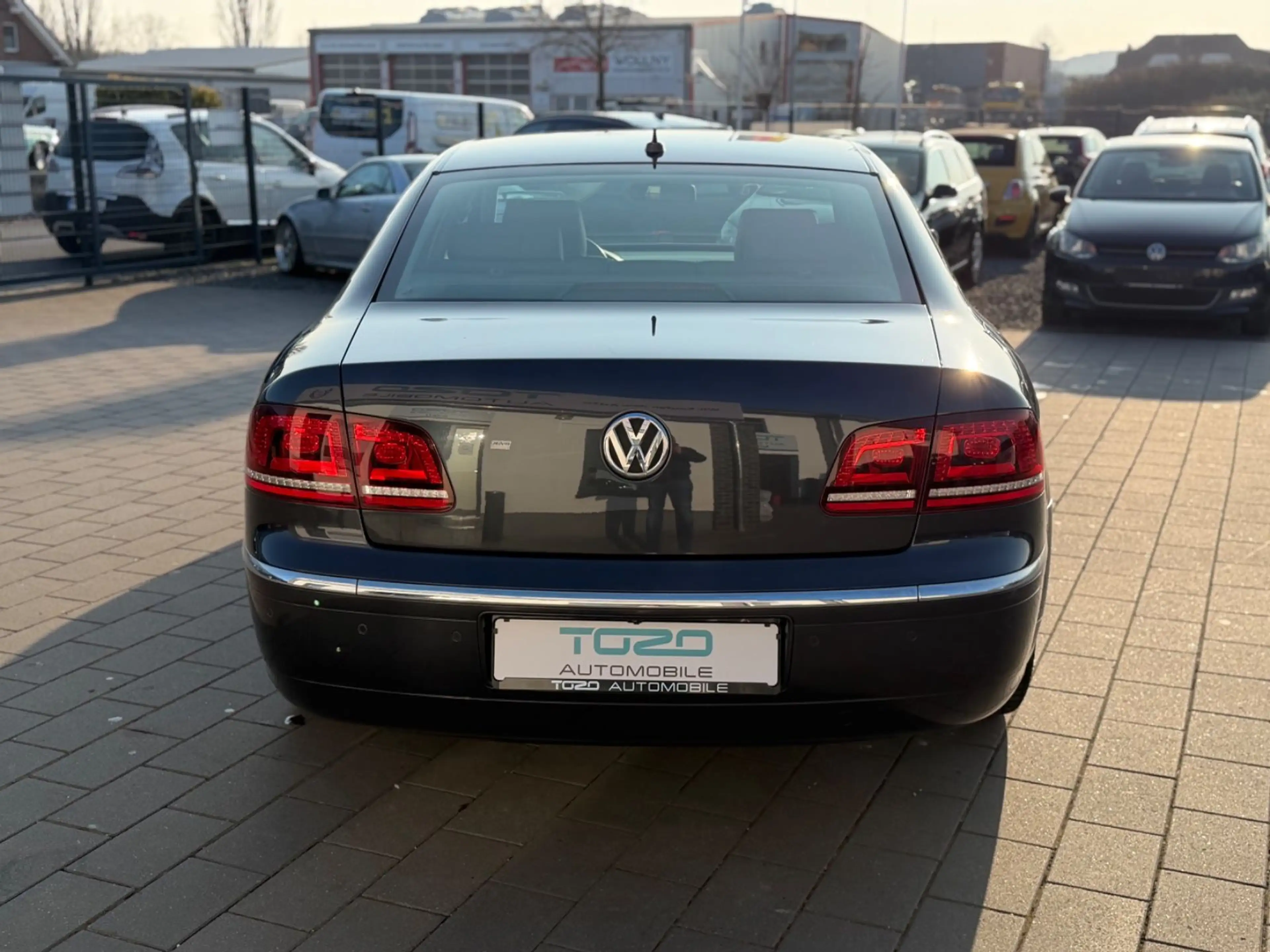 Volkswagen Phaeton V6 TDI 4Motion*KAMERA*NAVI*LEDER*2.HAND* — photo 7