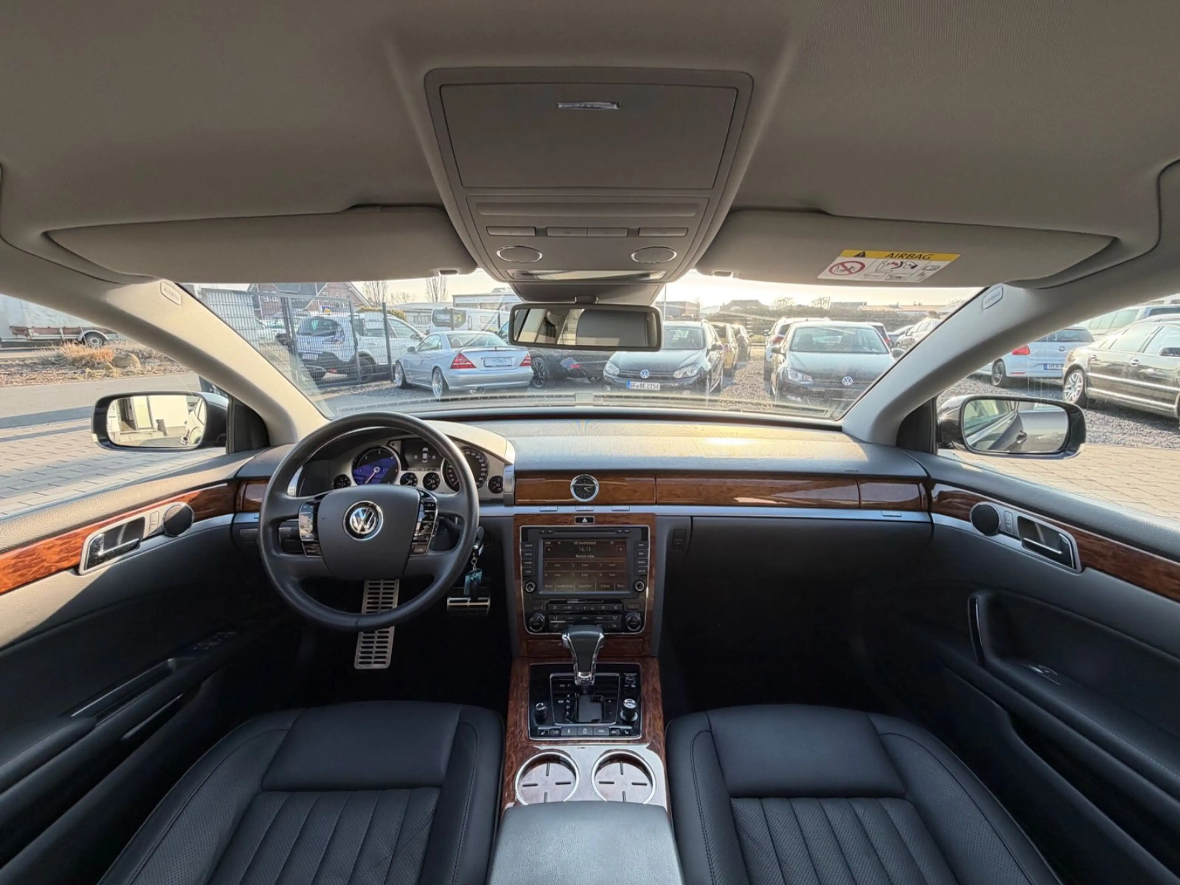 Volkswagen Phaeton V6 TDI 4Motion*KAMERA*NAVI*LEDER*2.HAND* — photo 10