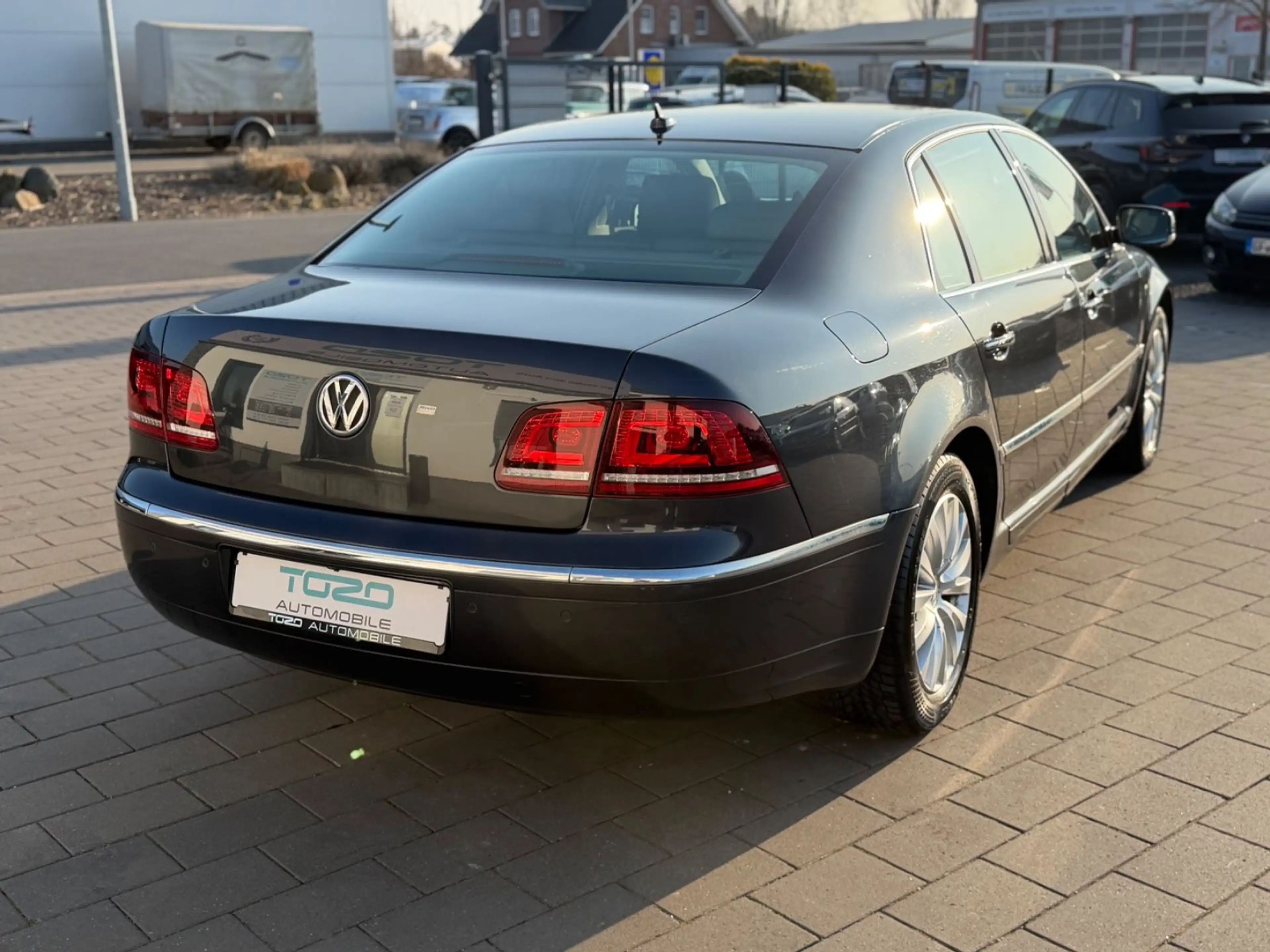 Volkswagen Phaeton V6 TDI 4Motion*KAMERA*NAVI*LEDER*2.HAND* — photo 8