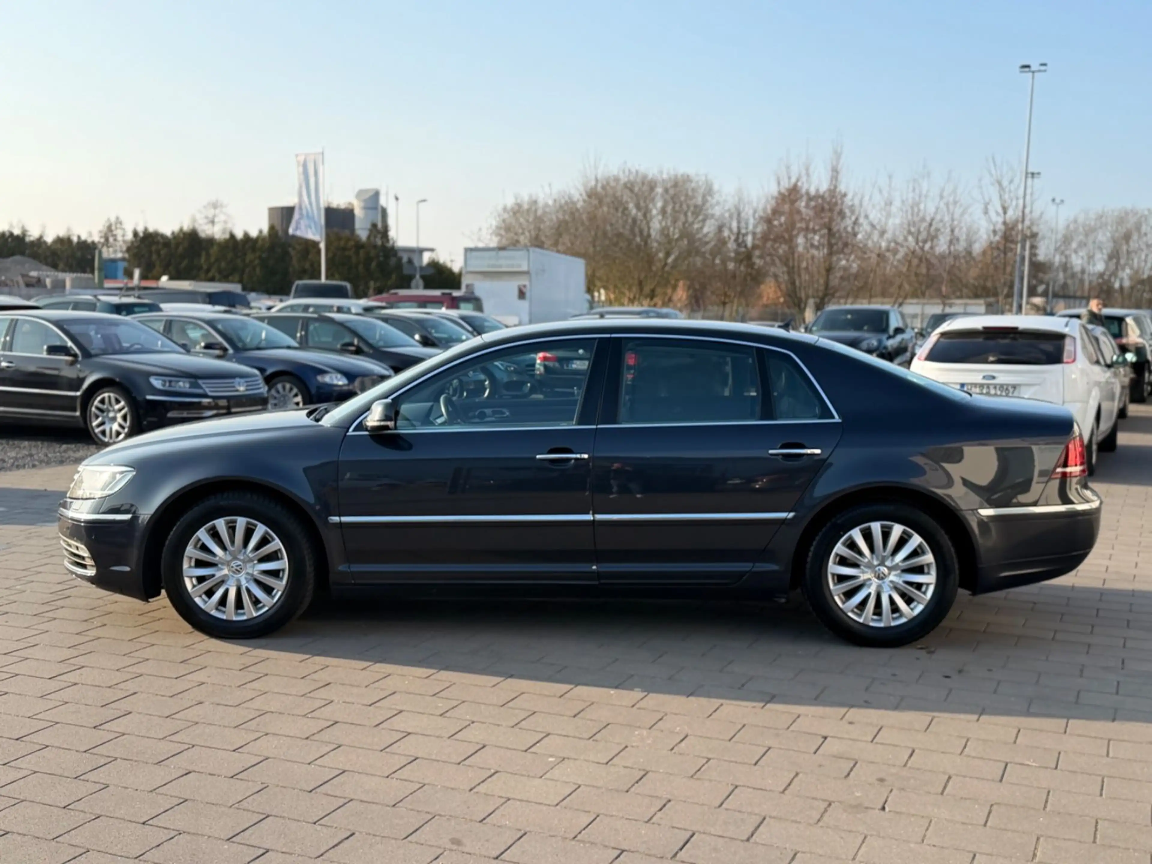 Volkswagen Phaeton V6 TDI 4Motion*KAMERA*NAVI*LEDER*2.HAND* — photo 5