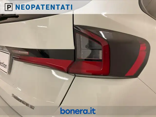 BMW X1 view 11