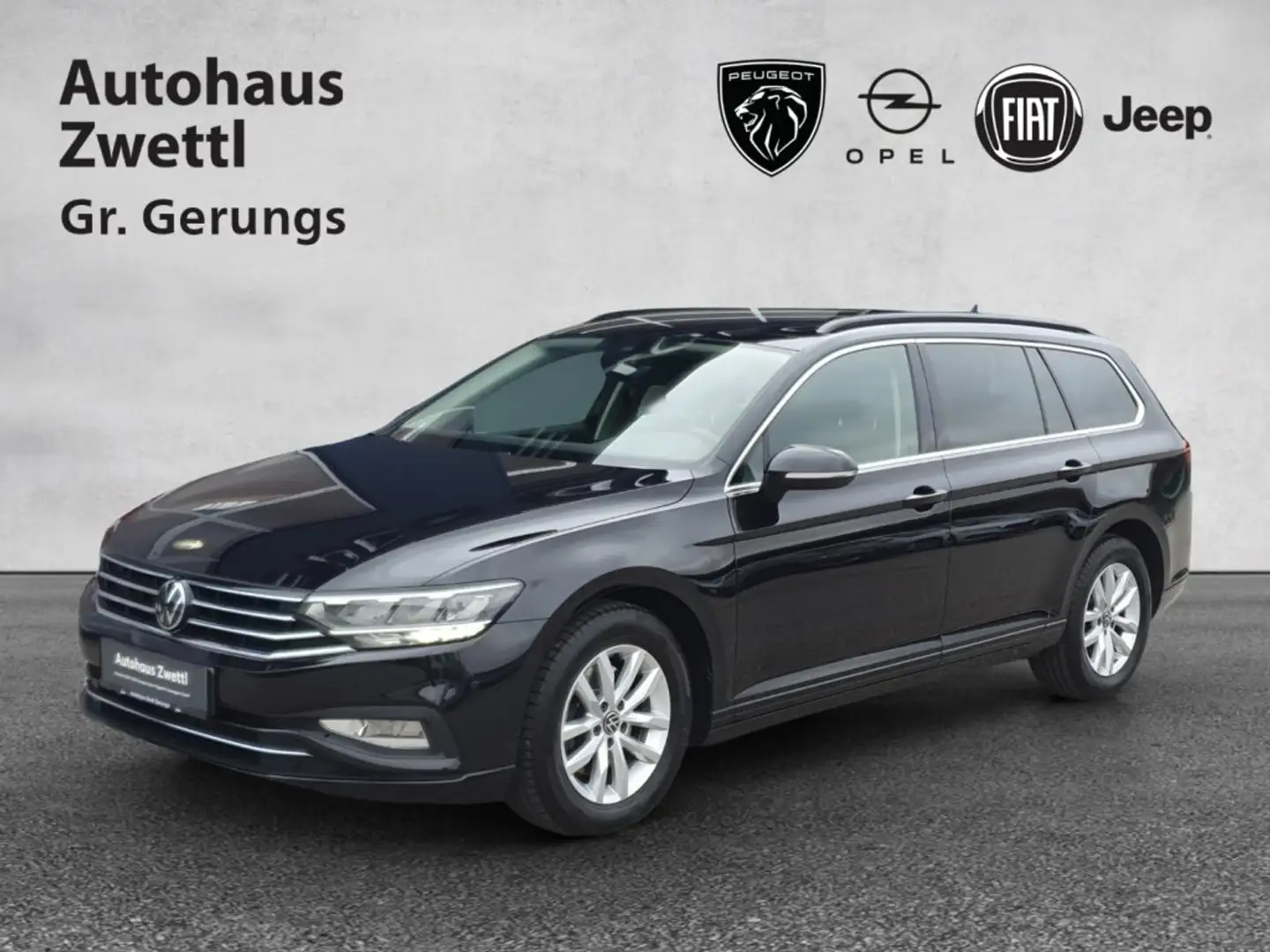 Volkswagen Passat Business Kombi 2,0 SCR TDI DSG Schwarz - 1