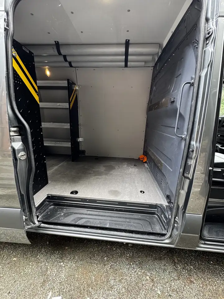 Mercedes-Benz Sprinter снимка Mercedes-Benz Sprinter