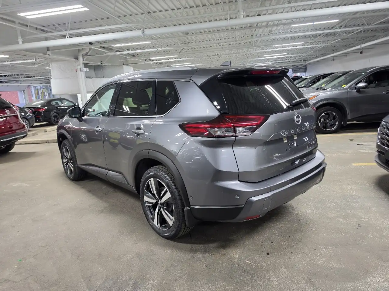 Nissan Rogue снимка Nissan Rogue