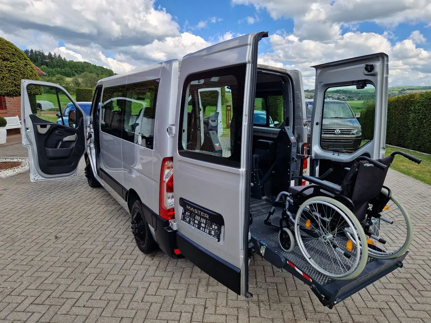 Renault Master L1H1*Behindertengerecht/Selbstfahrer*StHz Grau - 1