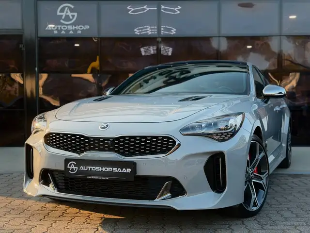 Kia Stinger GT 4WD ACC/CAM/SHZ/AUT