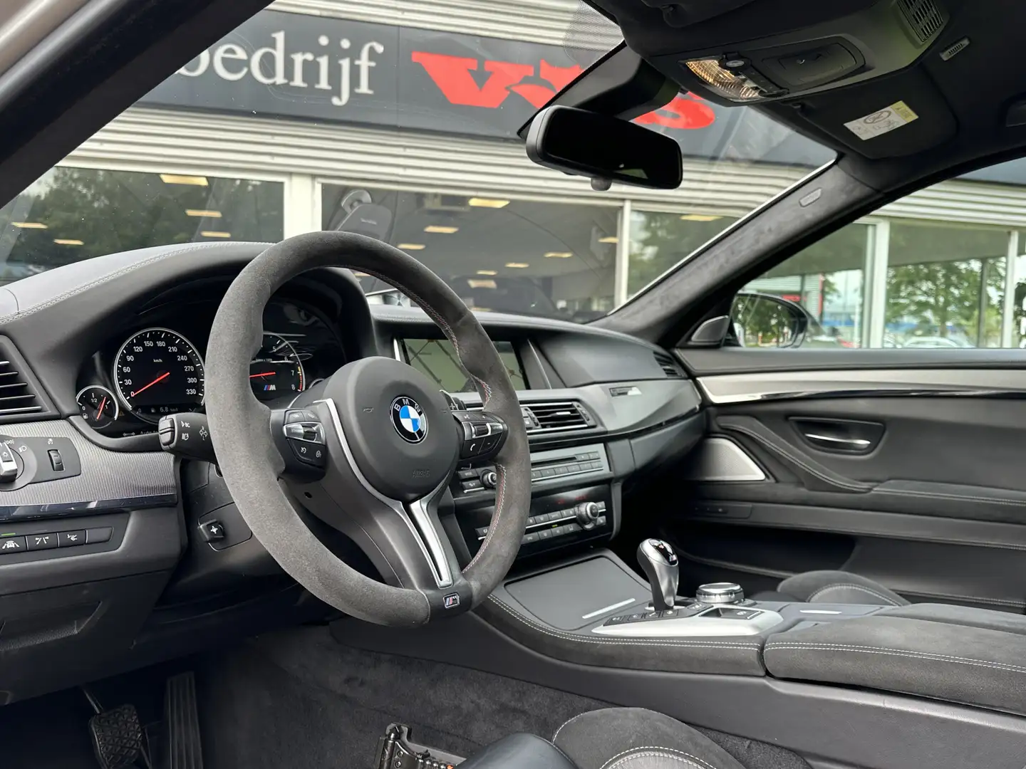BMW M5 5-serie 30 Jahre | 1 of 300 | NL Auto | Collectors Gris - 2