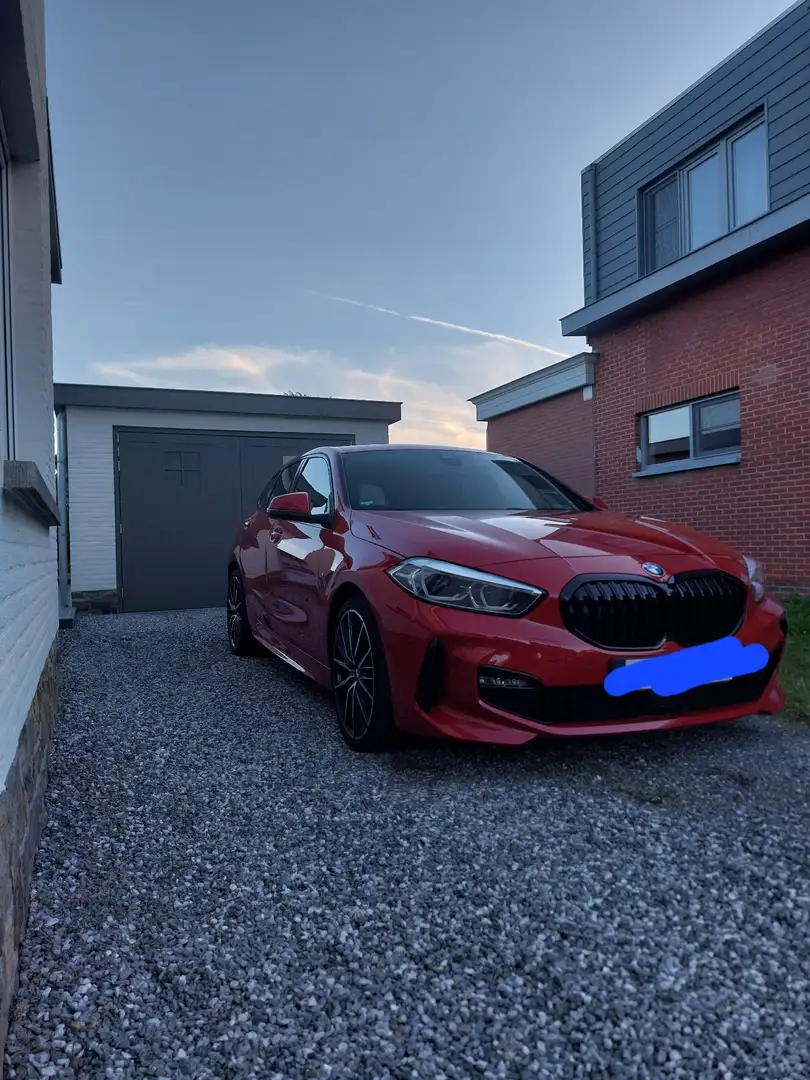 BMW 118 118i Aut. M Sport Roşu - 1