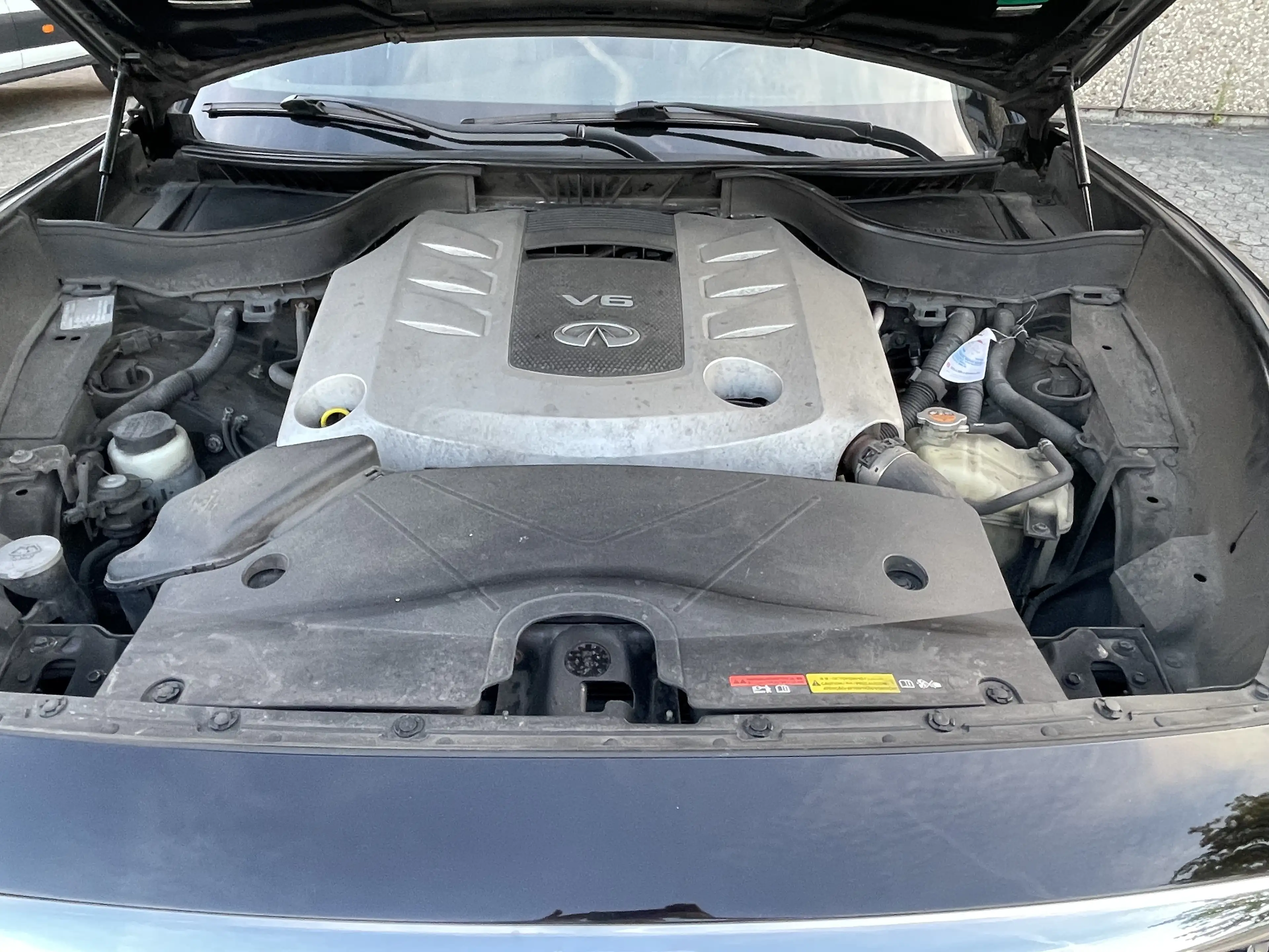Infiniti QX70 S 3.0 D GT AWD SUV 2.H Voll S-Heft Top Gepflegt — photo 20