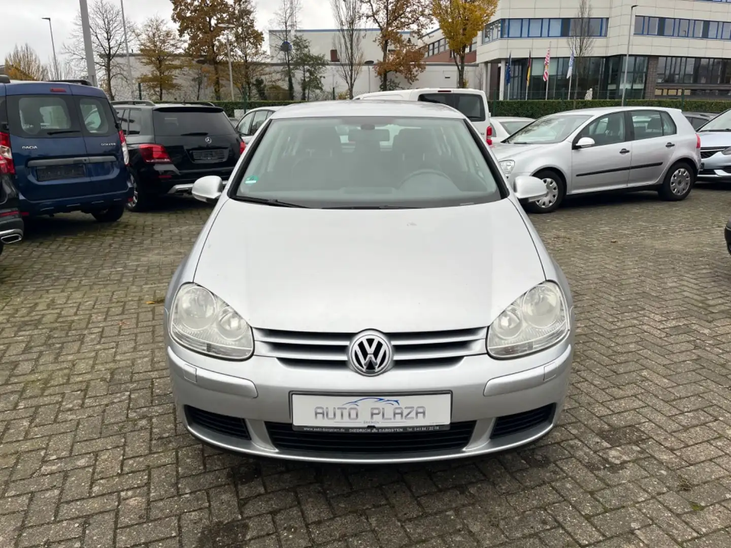 Volkswagen Golf V Lim 1.6*Comfortline*Automatik*2.Hand*Tüv Silber - 2