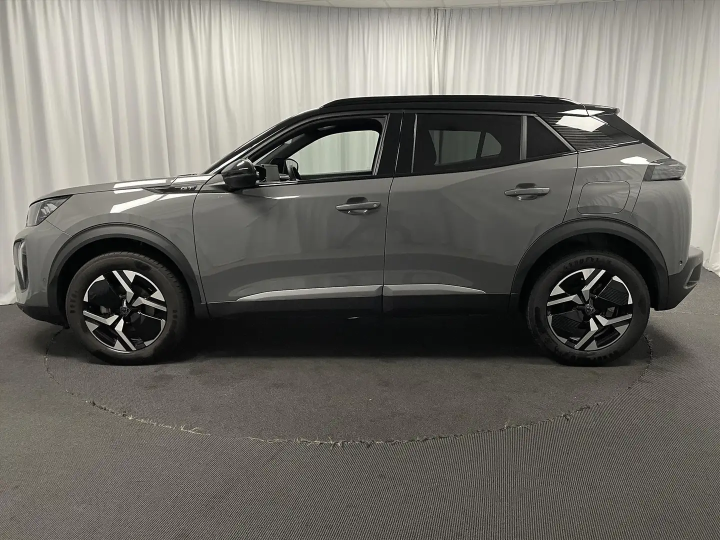 Peugeot 2008 New GT 130pk Autom. Elektr.stoel+Massage | Alcanta Grijs - 2