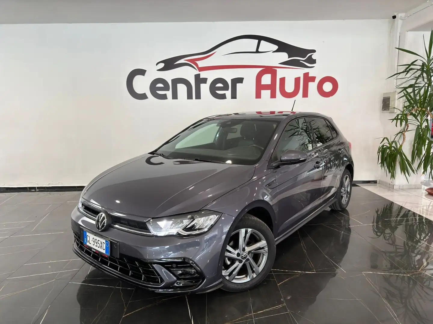 Volkswagen Polo Polo 1.0 TSI DSG R-Line - 1