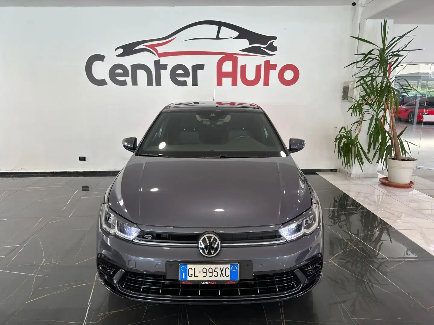 Volkswagen Polo Polo 1.0 TSI DSG R-Line - 2