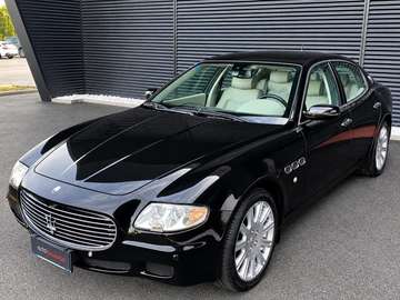 4.2 V8 DuoSelect 400 CV