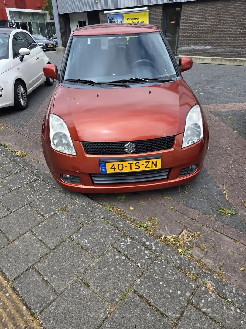 Suzuki Swift 1.3 Shogun Orange - 2