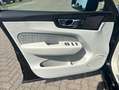 Volvo XC60 XC60 B5 B AWD Core GJR SiH AHK FIS WINTER Schwarz - thumbnail 12