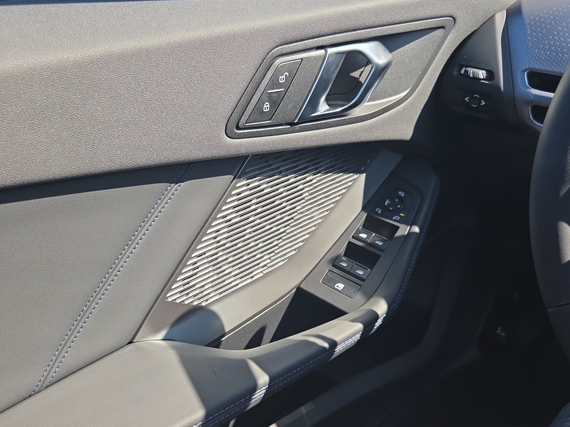 BMW 120 M SPORT LED KOMFORTZUG RÜCKFAHRKAMERA — photo 12