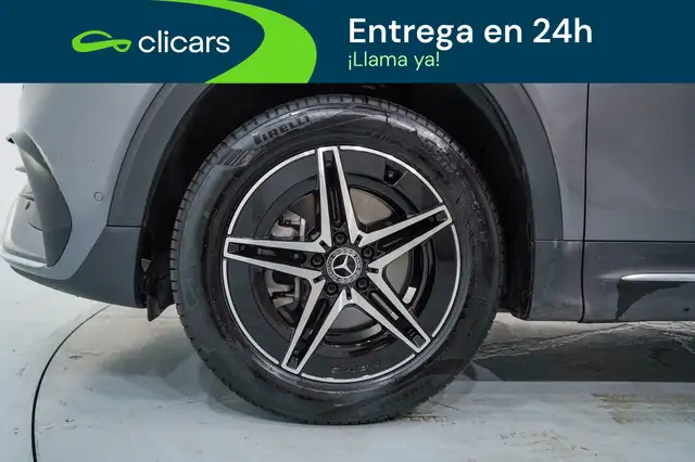 Mercedes-Benz 300 view 11