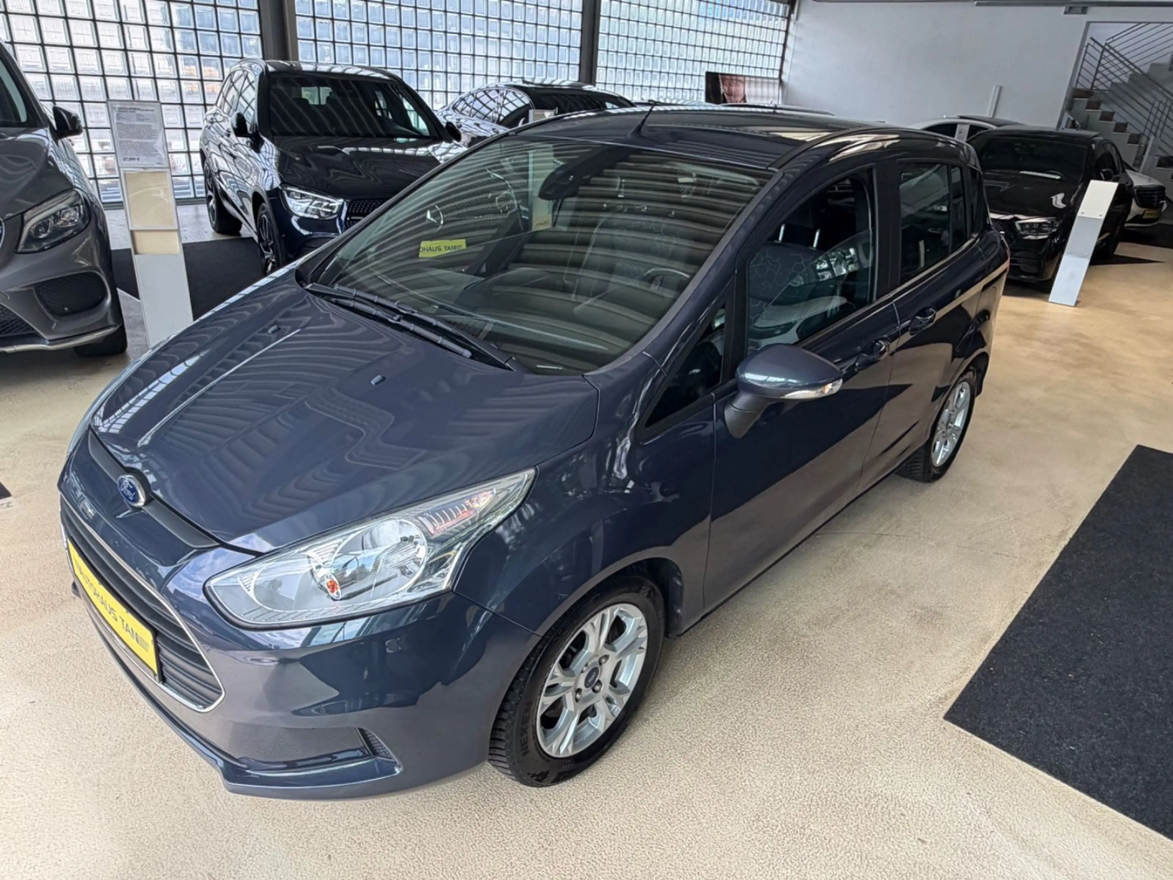 Ford B-Max B-MAX Sync Edition — photo 10