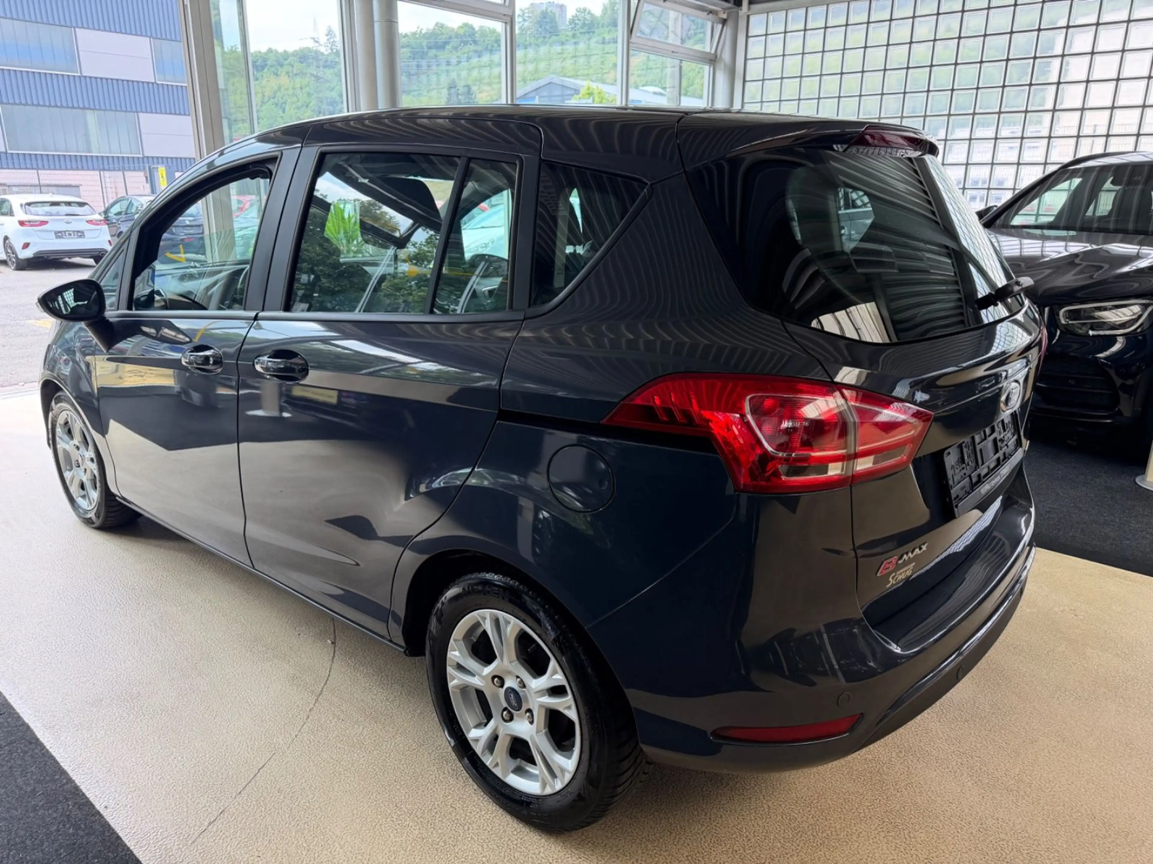 Ford B-Max B-MAX Sync Edition — photo 6