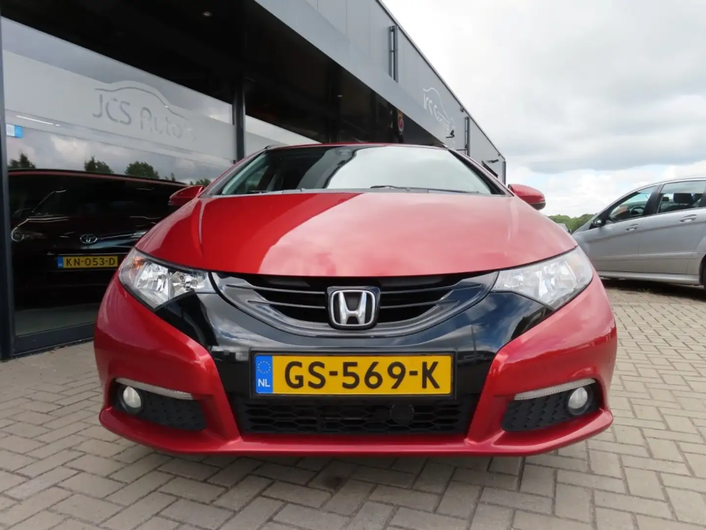 Honda Civic 1.8 Sport Bns Ed. Ecc Cruise Camera Trekhaak 2015 Rood - 2